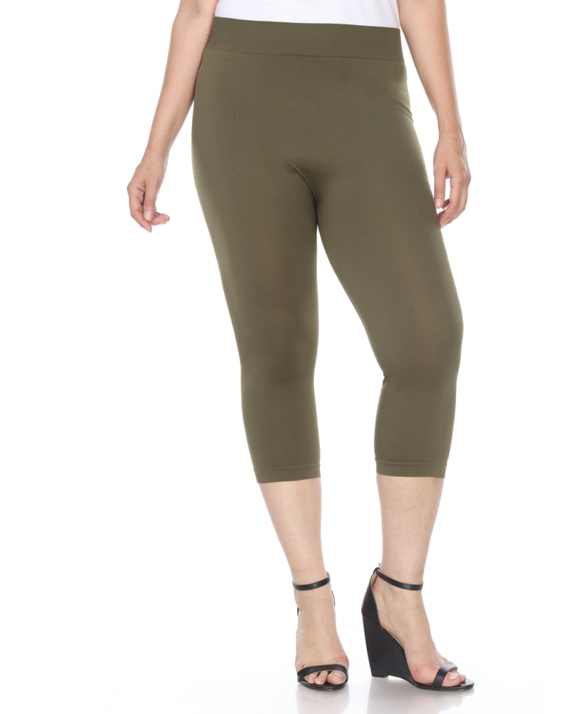 Front of a model wearing a size one-size-fits-all Super Soft Capri Leggings in Olive by White Mark. | dia_product_style_image_id:249380